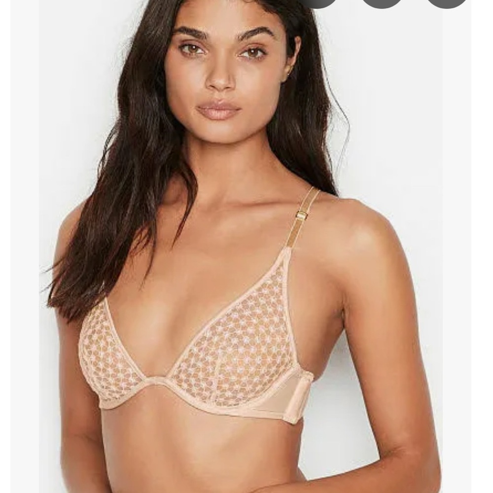Victoria’s Secret Luxe Lace Nude Bra 32B no size tag side closure Starburst